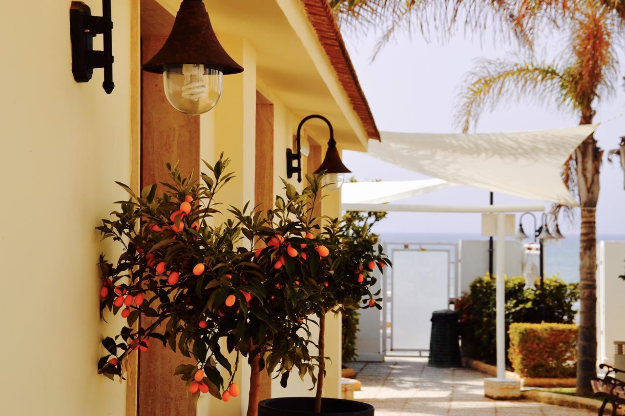 Caposud Residence And Beach Club Испика Екстериор снимка