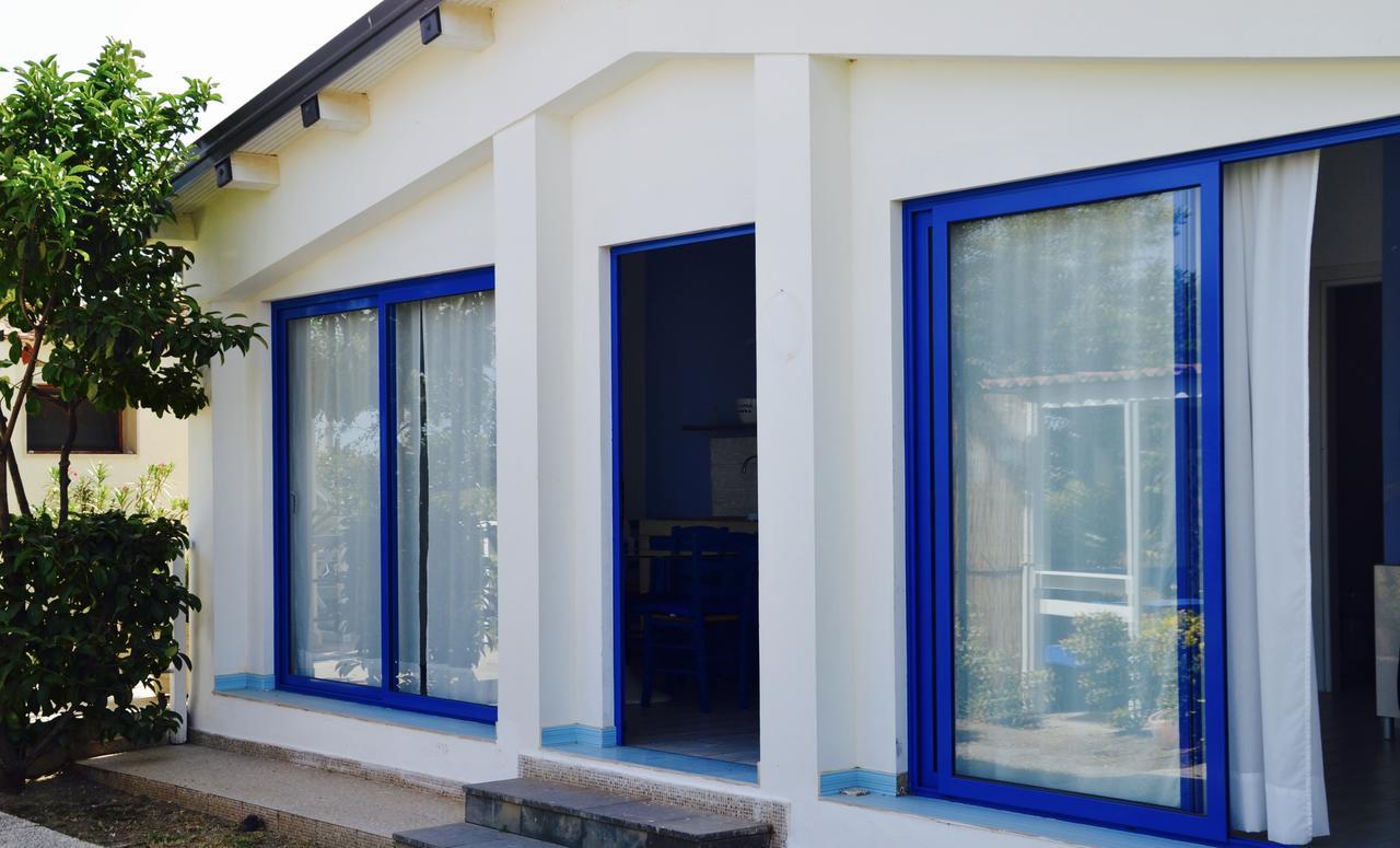 Caposud Residence And Beach Club Испика Екстериор снимка