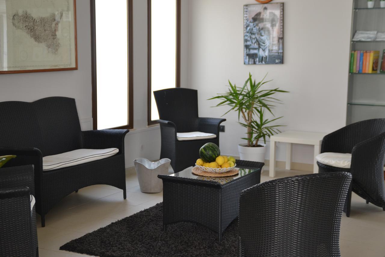 Caposud Residence And Beach Club Испика Екстериор снимка