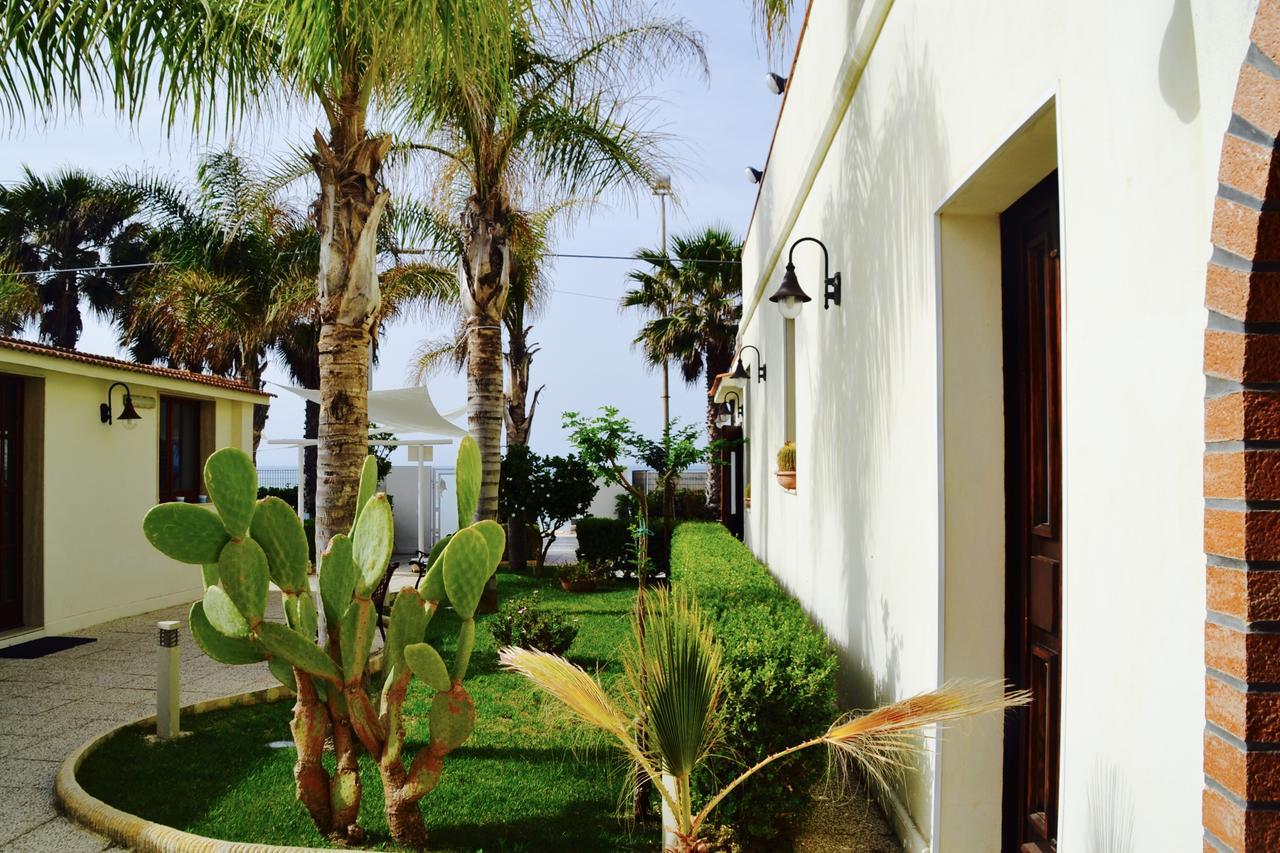 Caposud Residence And Beach Club Испика Екстериор снимка